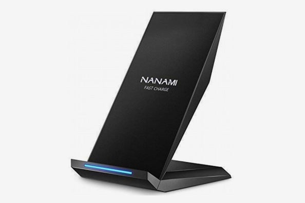 Nanami Fast Wireless Charger.